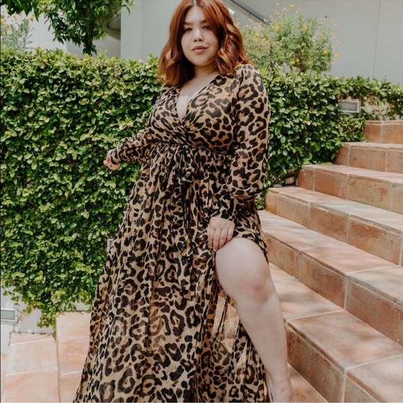 NWT Leopard Print Plus Size Maxi Dress Size 1X - Picture 5 of 5